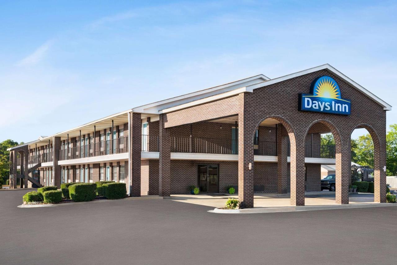 Days Inn By Wyndham Demopolis Esterno foto