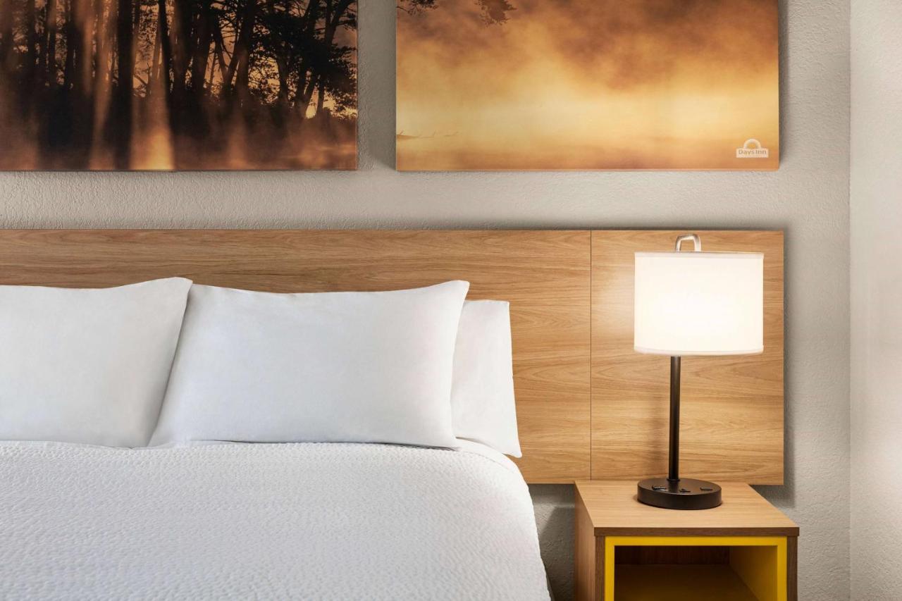 Days Inn By Wyndham Demopolis Esterno foto