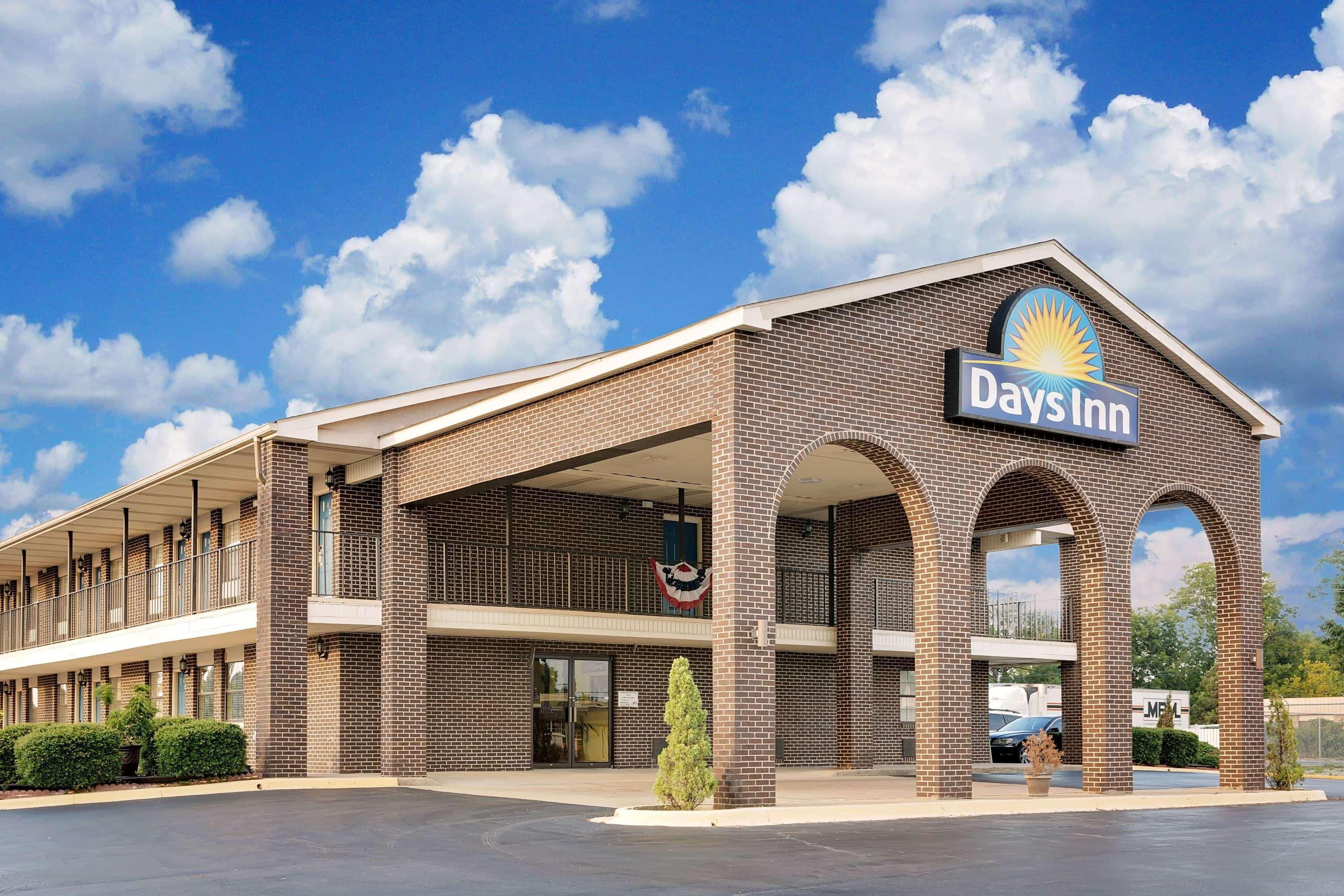 Days Inn By Wyndham Demopolis Esterno foto