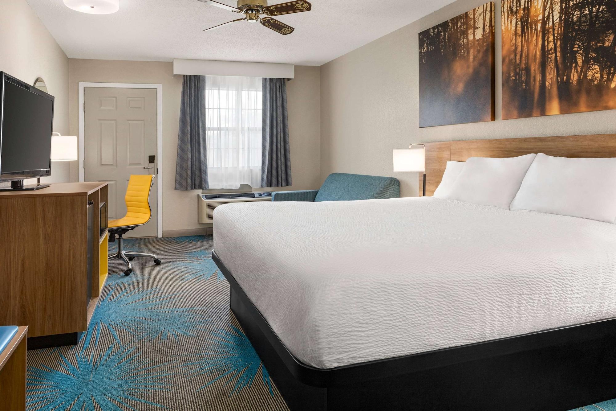 Days Inn By Wyndham Demopolis Esterno foto